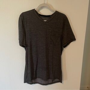 Men’s Lululemon Shirt